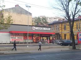 De Mega Image op Bd. Regina Maria (www.managerexpress.ro)